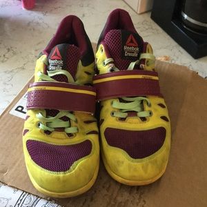 7.5 Reebok CrossFit lifters in burgundy and yellow